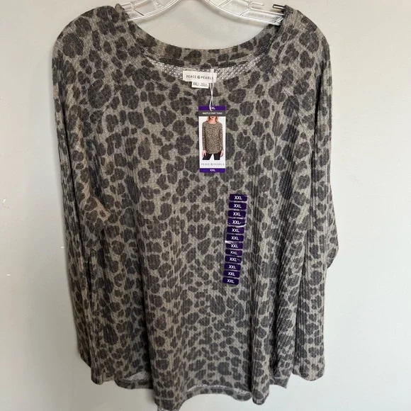 peace&pearls Tops Nwt Peacepearls Olive Leopard Print Waffle